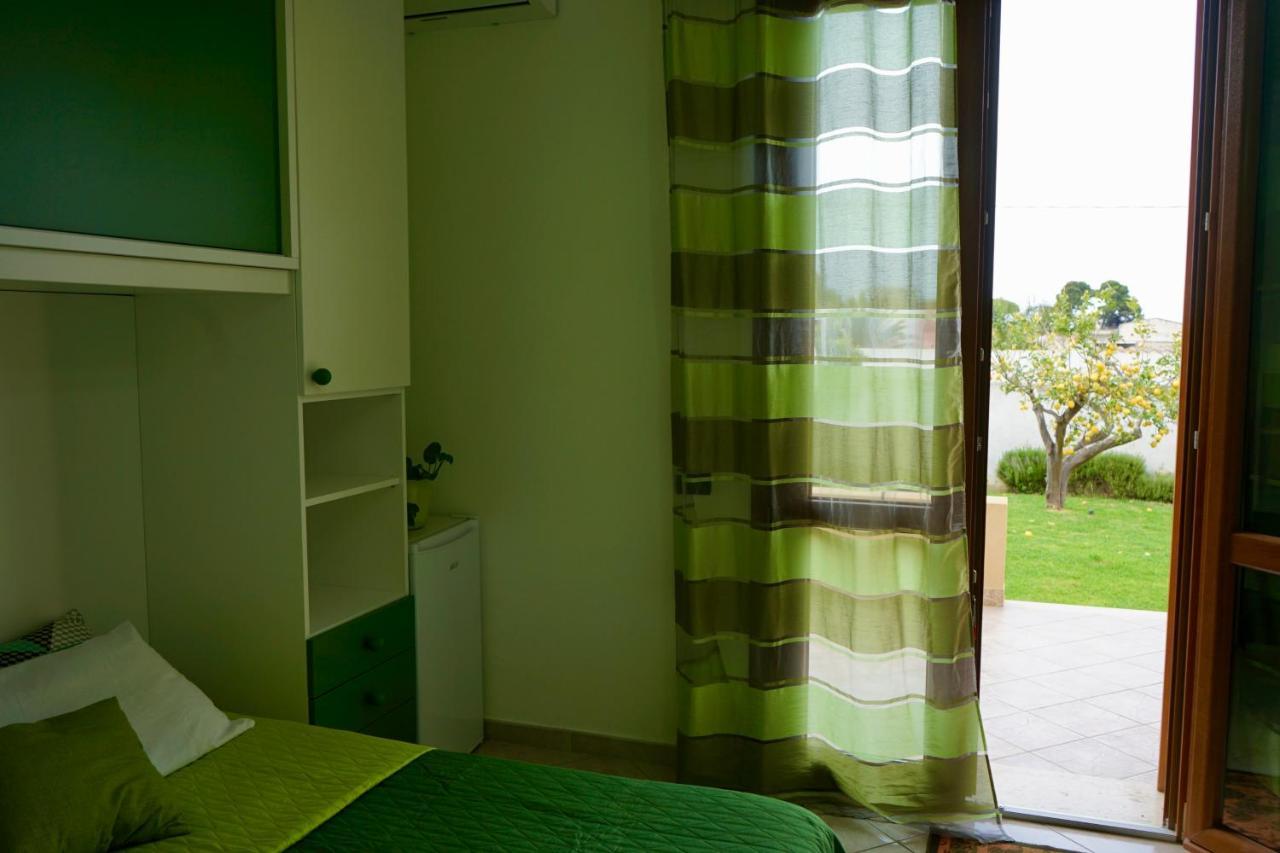 B&B Milena Paceco Buitenkant foto